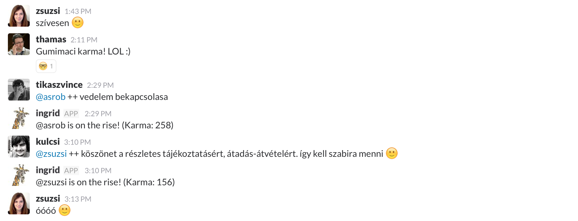 csevegőcsatornán beszélgetés